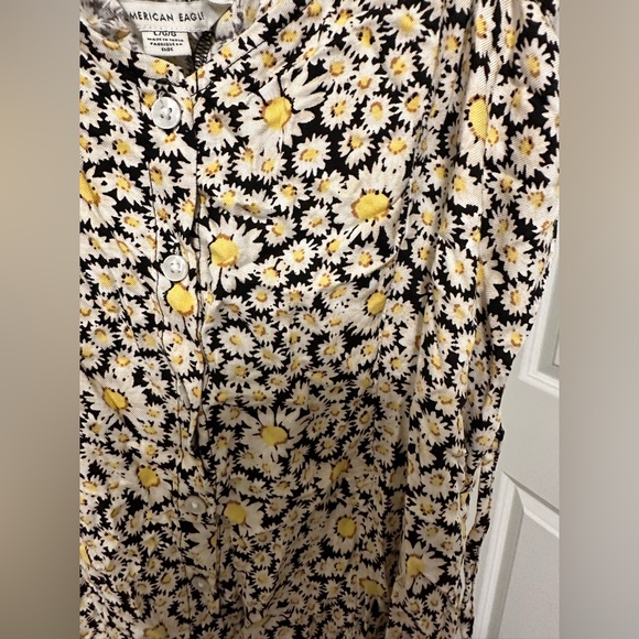 American Eagle flower dress - Picture 2 of 4